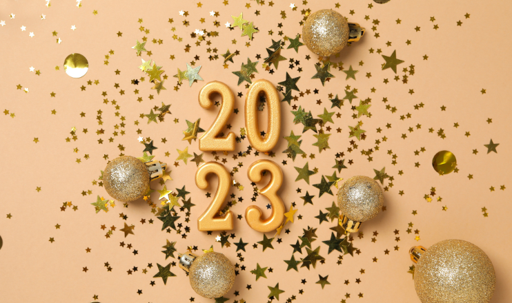 Website _ Whats_on numbers 2023 in gold with sequins and sparkles surrounding